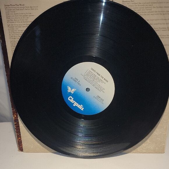 Jethro Tull 'Songs from the Wood' Vinyl Record - Picture 6 of 6